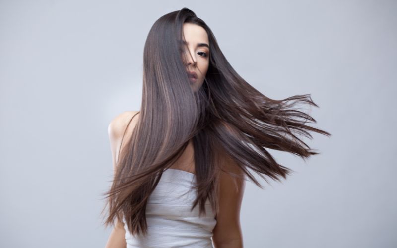 Hạt điều giúp tóc khỏe và bóng mượt