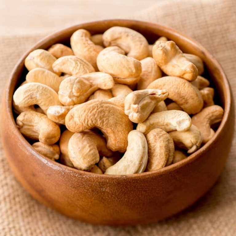 Unsalted roasted cashew kernels DR-NS160 to DR-NS450 made from selected WW grades