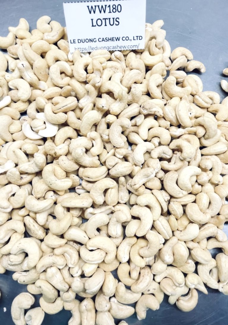 WW180 Lotus whole white cashew kernels